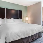 Clarion Inn & Suites Atlanta Downtown